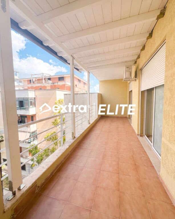 Apartament me qira Kopshti Botanik