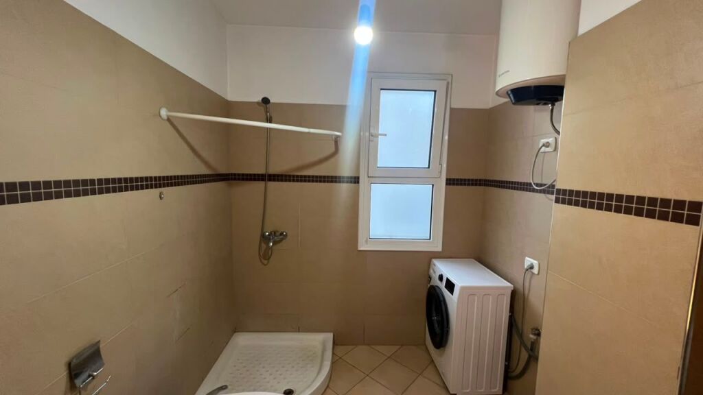 SHITET APARTAMENT 2+1 + BALLKON YZBERISHT