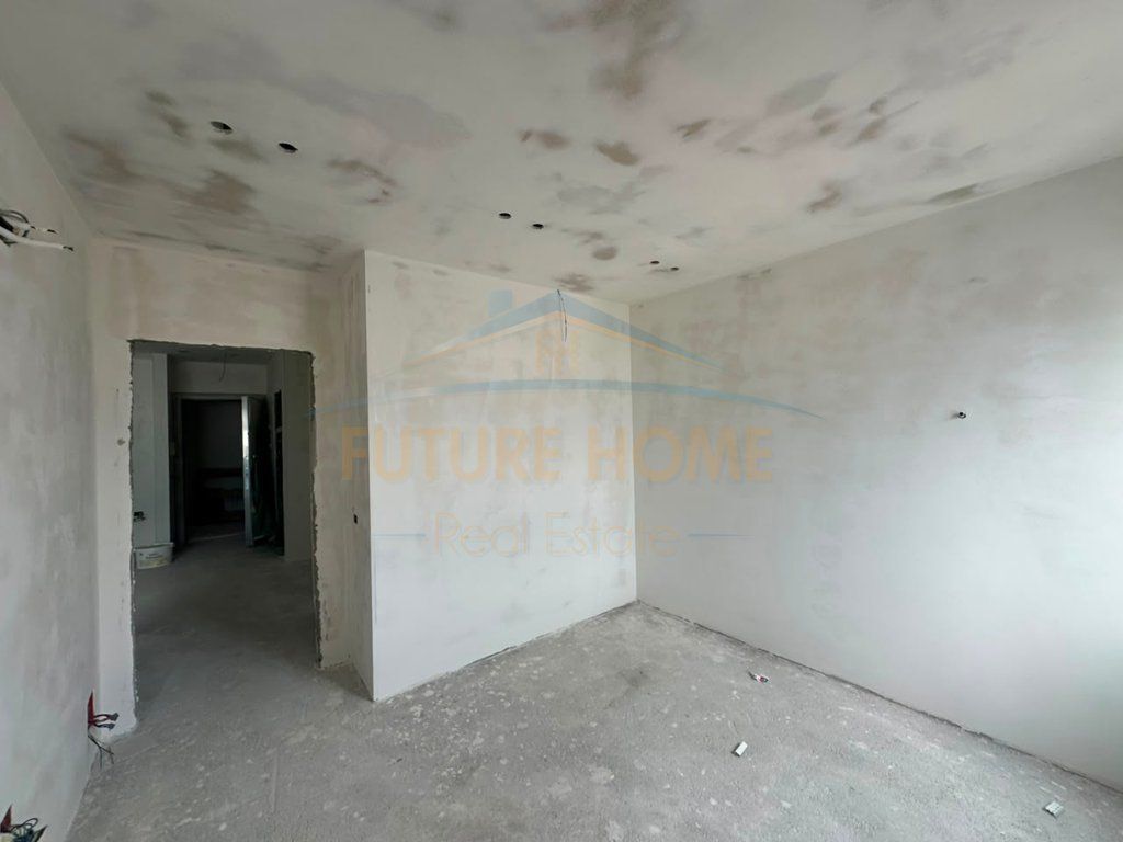 Shitet , Apartament 2+1, "Mirabella Residence", Oxhaku , Tiranë
