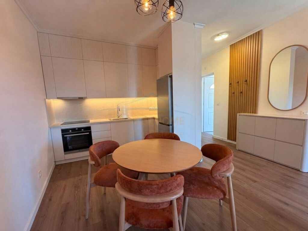 Qira, Apartament 2+1+2+ Post Parkimi, Altana Luxury Residence, Rruga e Kosovarëve, Tiranë.