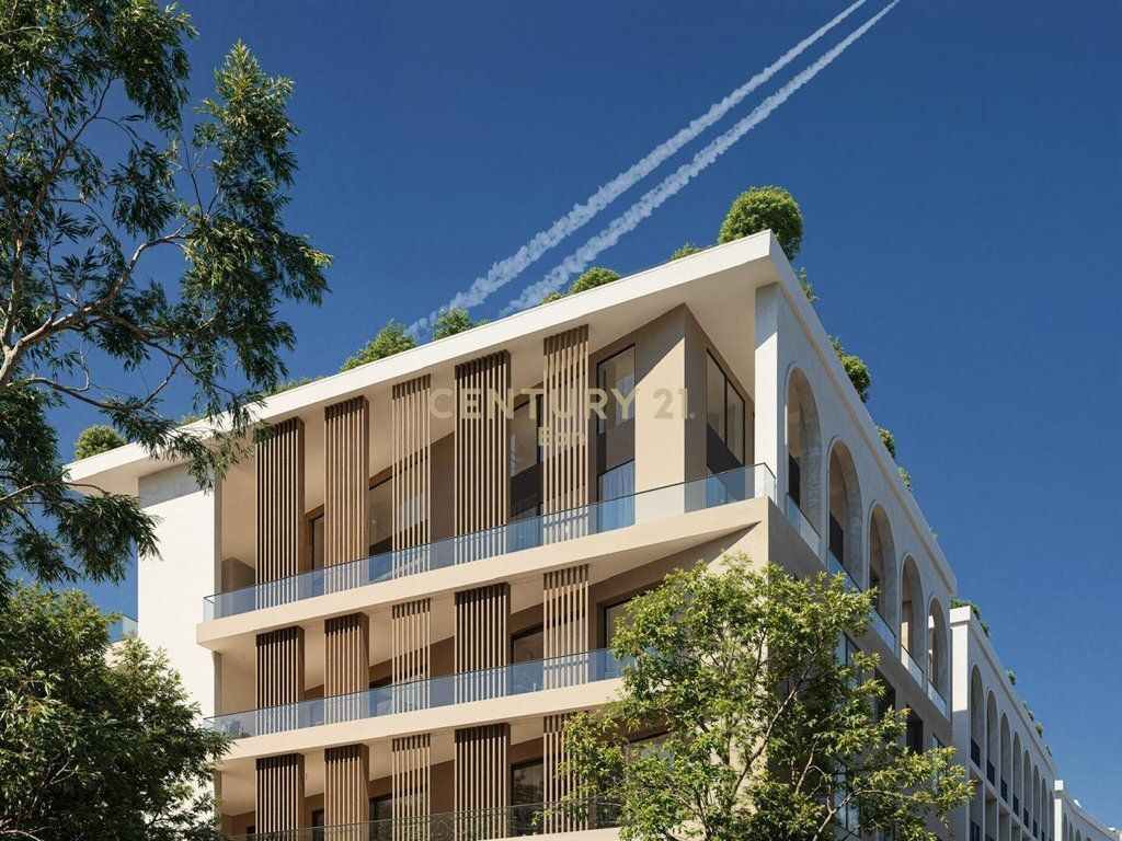 LOFT NЁ KOMPLEKSIN GRAND MARINA RESIDENCE ME PISHINЁ TEK MALI I ROBIT !