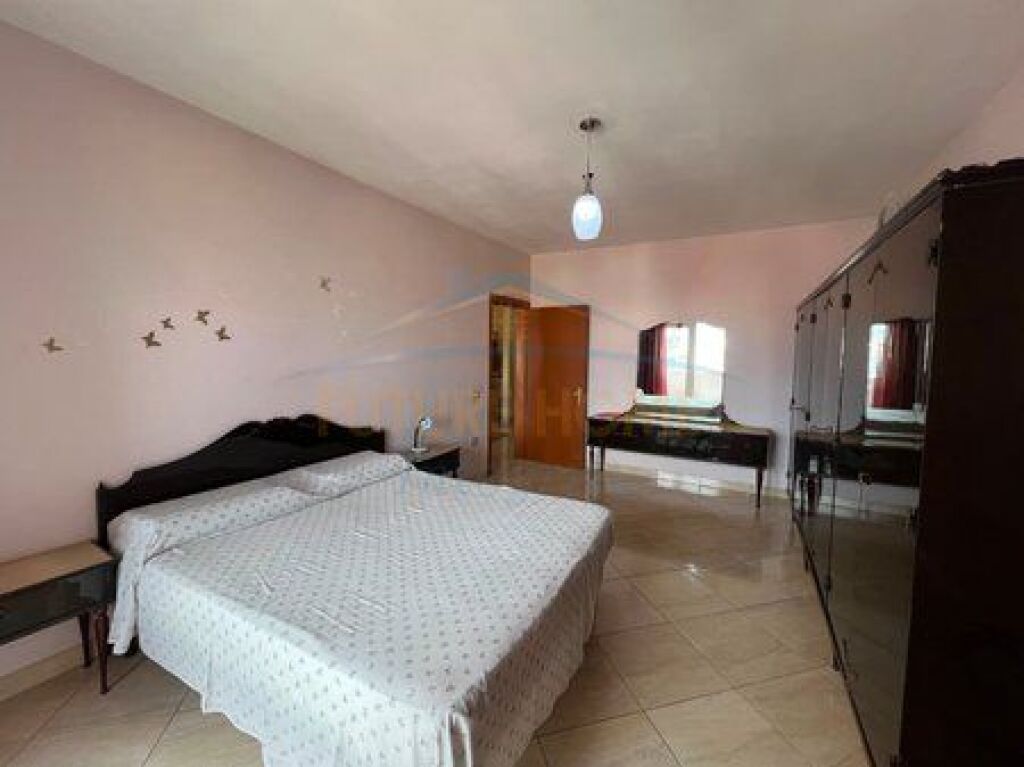 Rent, Apartment 1+1, Siri Kodra Street, Tirana.