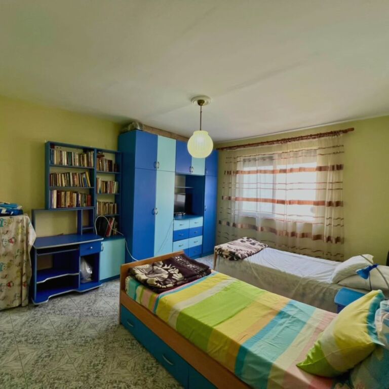 Rent, 2+1 Apartment at Xhamlliku