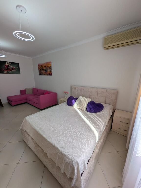 🏠 Studio in Affitto in 21 Dhjetori – 50.000 Lek/Mese