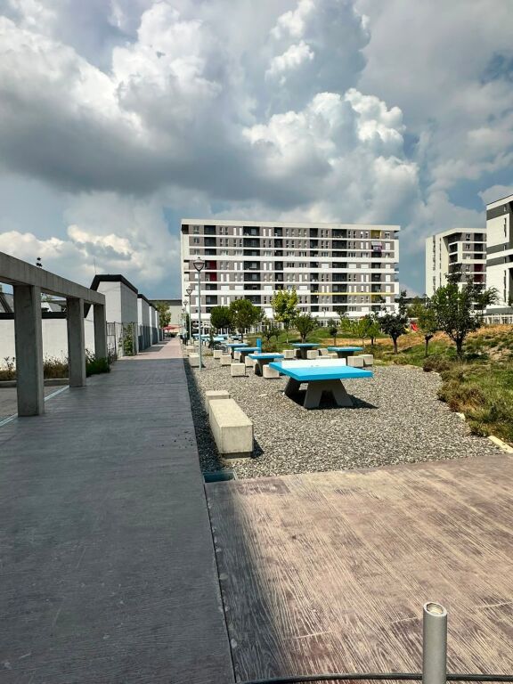 Shiten 2 poste parkimi -2 tek Arkon tek Parku tek Univers City