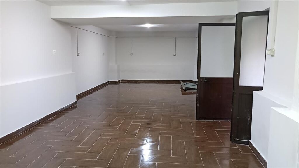 OCCASION Business premises for sale opposite Delijorgji