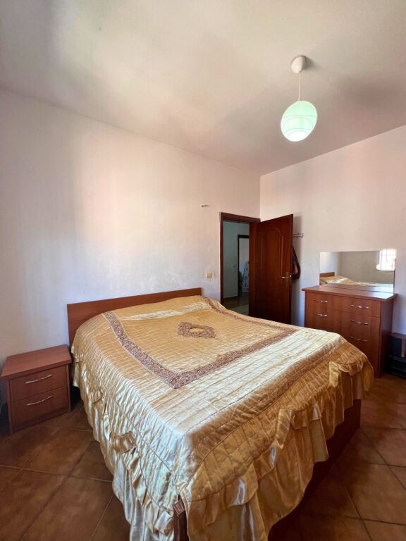Vendesi appartamento 2+1 a Vlore presso Albano Romina