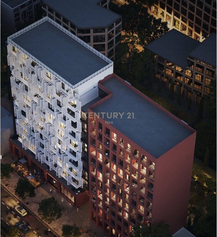 Shesim apartament 1+1 + post parkimi tek Oberon, St i Trenit !!