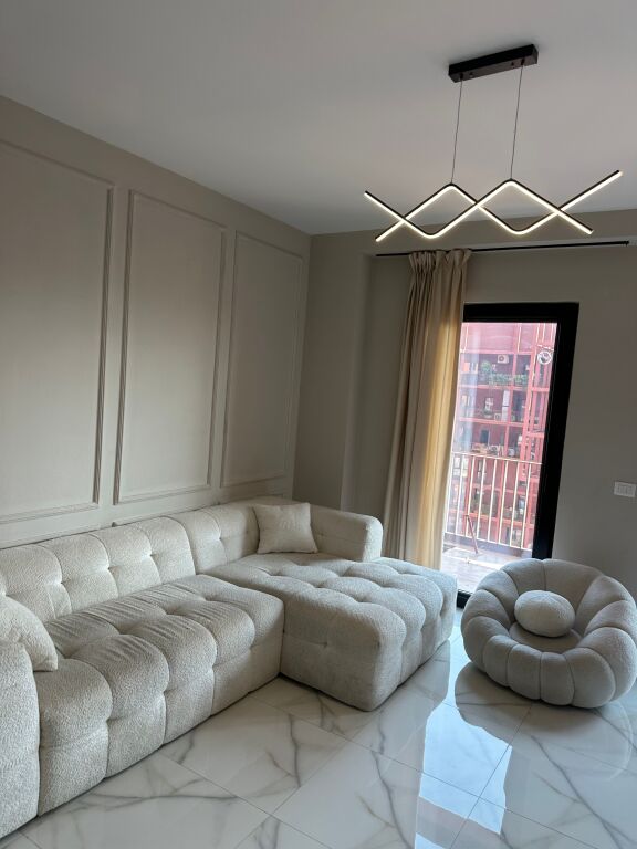 In Affitto – Appartamento 3+1 Tirana Garden Building
