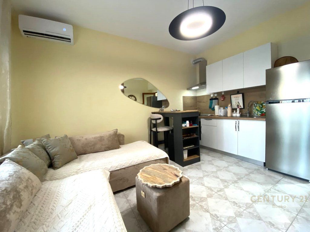 AFFITTASI APPARTAMENTO 1+1 a Laprake!
