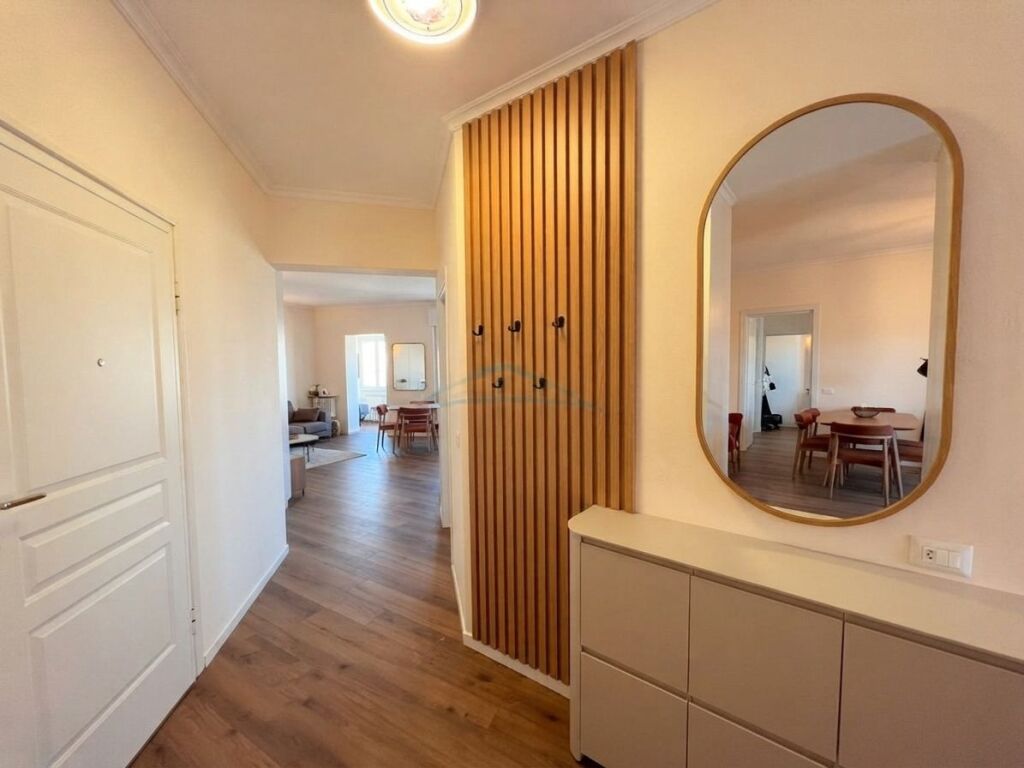 Qira, Apartament 2+1+2+ Post Parkimi, Altana Luxury Residence, Rruga e Kosovarëve, Tiranë.