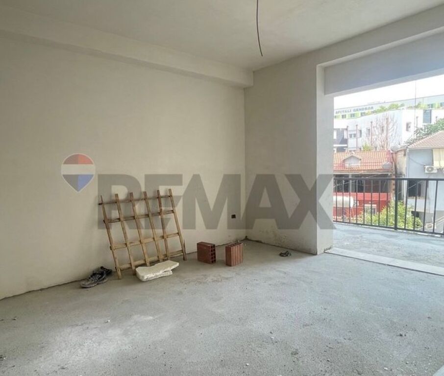 Apartament ne shitje 1+1 prane Farmacise 10.. ID: 530181053-749