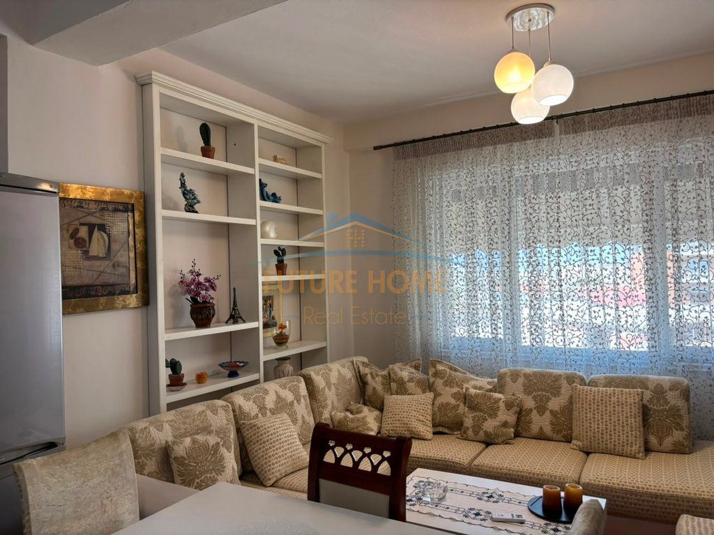 For sale, Apartment 2+1, Mine Peza Street, Tirana