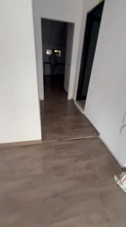 🏡 Shitet Apartament 1+1 – Shallvaret