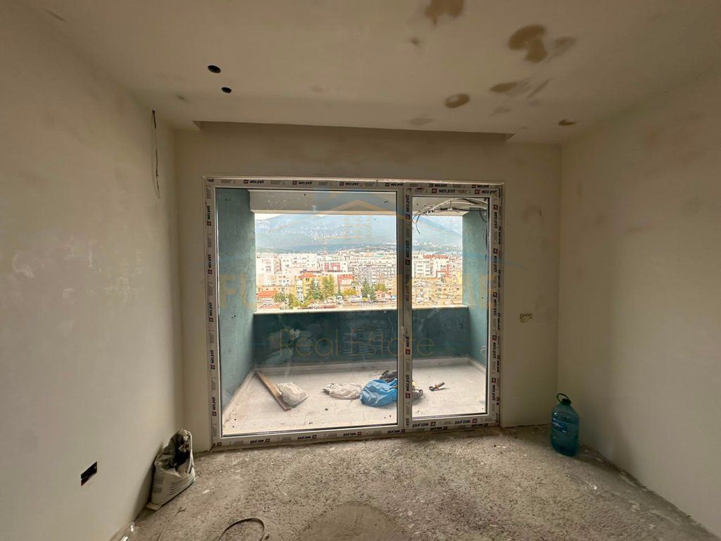 Shitet , Apartament 2+1, "Mirabella Residence", Oxhaku , Tiranë