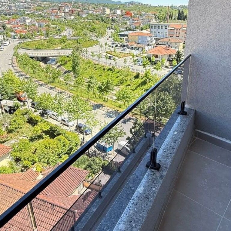 🏡 SHITET APARTAMENT 2+1 – BULEVARDI ZHAN D’ARK