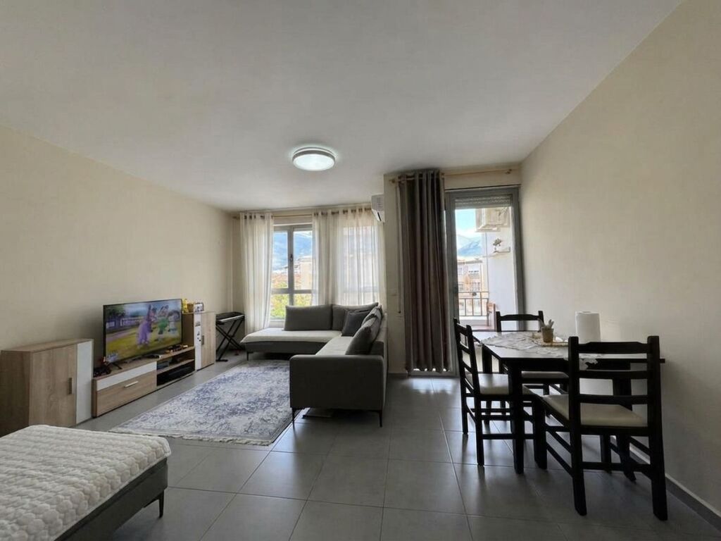 In vendita, Appartamento 1+1, Brryli, Tirana