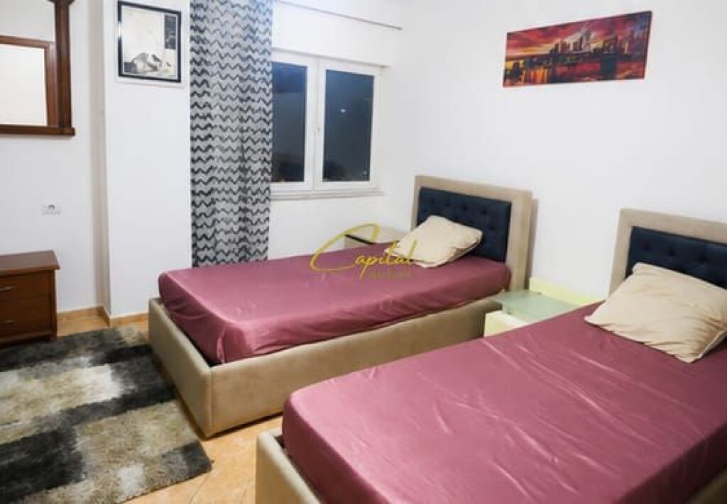 APARTAMENT ME QIRA 2+1+2 ZOGU I ZI 75.000 LEKE