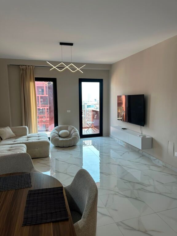 🏡 FOR RENT – SUPER APARTMENT 3+1+2 Tirana Garden Building