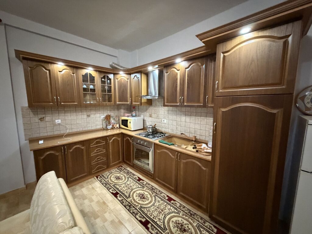 For rent 2+1 at Vila e Zogut !