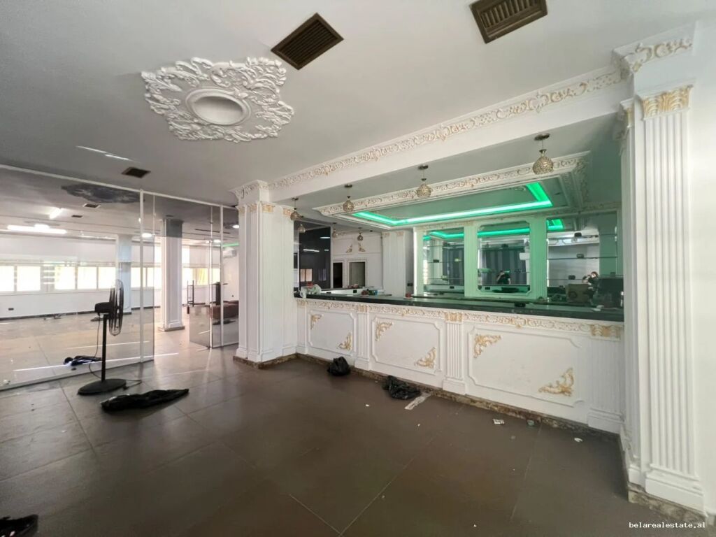 Zyre Me Qera Tek Ish-Restorant Durresi (ID BZ21033) Tirane