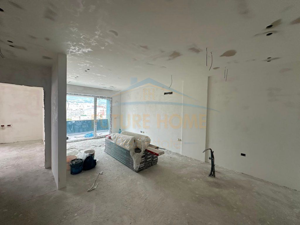 Shitet , Apartament 2+1, "Mirabella Residence", Oxhaku , Tiranë
