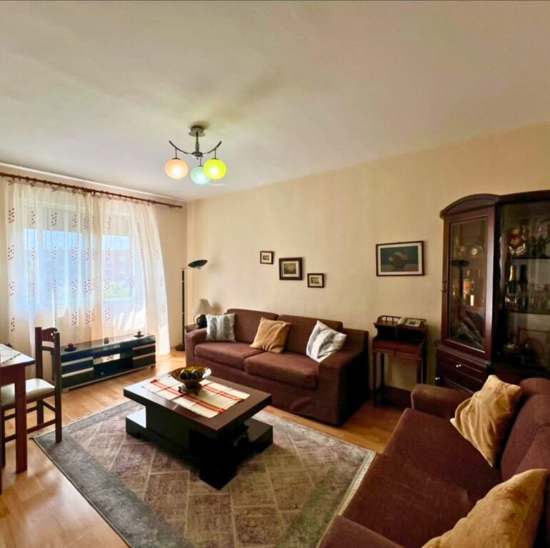 Rent, 2+1 Apartment at Xhamlliku