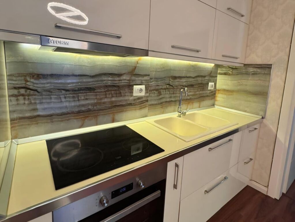 SHITET APARTAMENT 2+1 | LIQENI THATE, PRANE HOTEL RADISSON