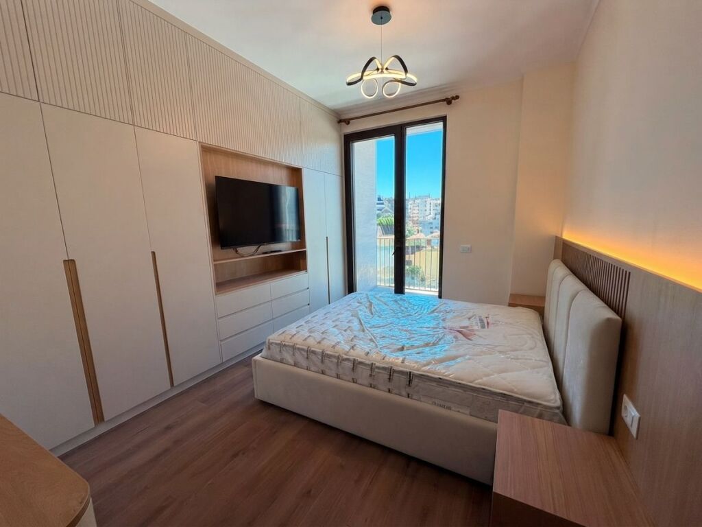 Qira, Apartament 2+1+2+ Post Parkimi, Altana Luxury Residence, Rruga e Kosovarëve, Tiranë.