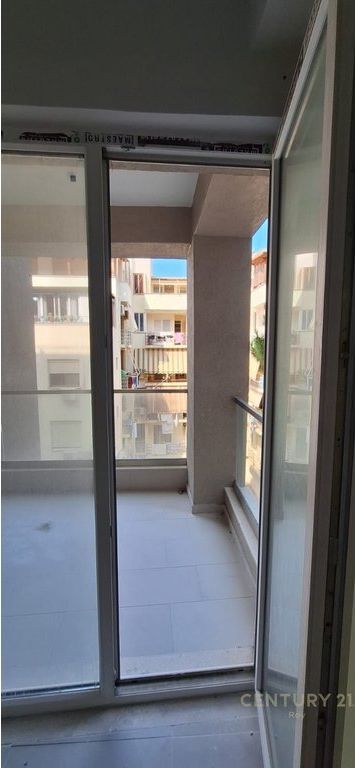 Appartamento 2+1 in vendita a Golem, Durrës