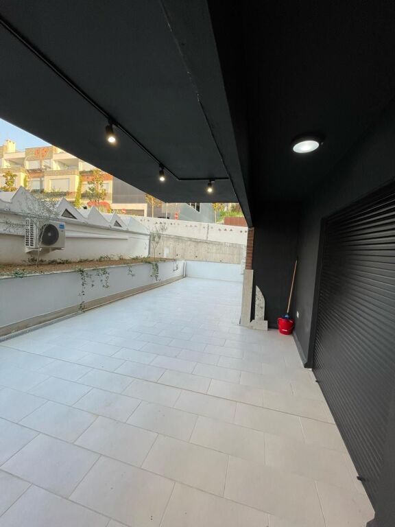 In Affitto Appartamento 3+1+2 Bagni + +1 Posto Auto + 1 Balcone