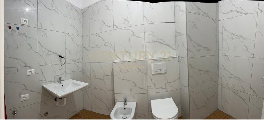 Apartment for rent at Altura, New Boulevard!