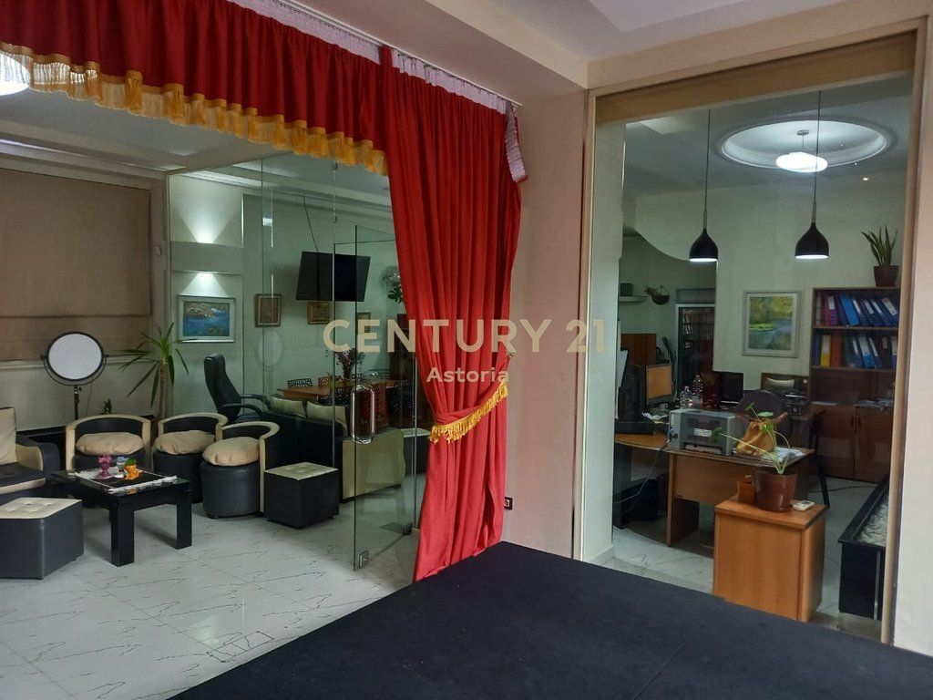 EXCLUSIVE! COMMERCIAL SPACE FOR SALE IN ASTIR