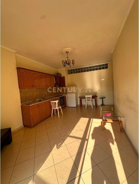 Apartment 1+1 for Rent – Center, Durrës in Pranvera Square, Adria Street,