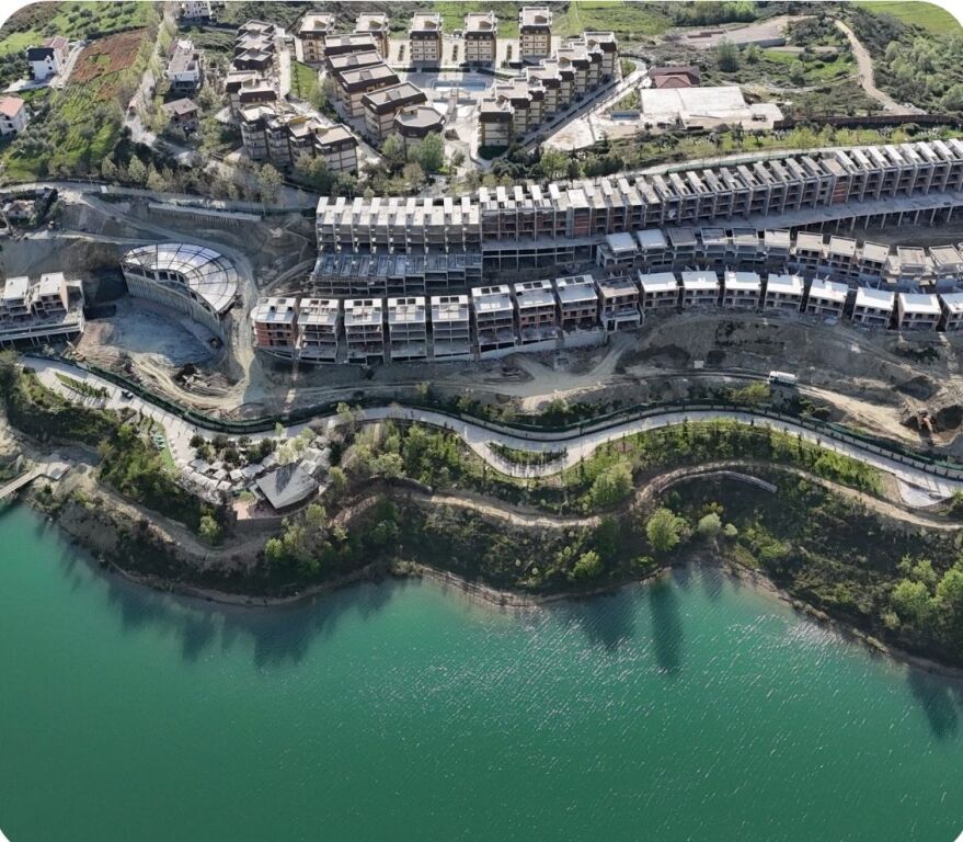 🏡 SHITET DUPLEX – SWAN LAKE RESIDENCE, FARKË ✨