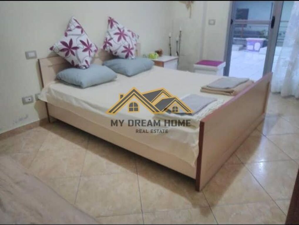 SHITET APARTAMENT 1+1+VERAND DURRES TEK DREJTORIA E POLICIS