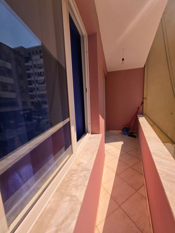 🏡 Apartament 2+1 me qera  📍 Misto Mame, Rruga Besim Alla, pallatet Çabej 💰 Çmimi: 35.000 Lekë/Muaj (i diskutueshëm)