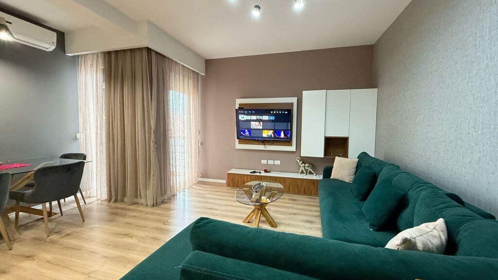 Apartament 2+1 me qira tek Shkolla Mihal Grameno