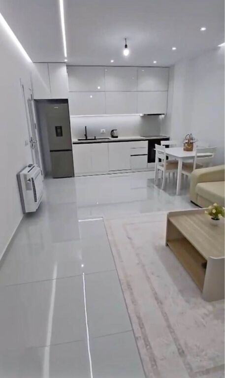 Apartament me Qera 2+1 + 2 + Garazh - Kamez