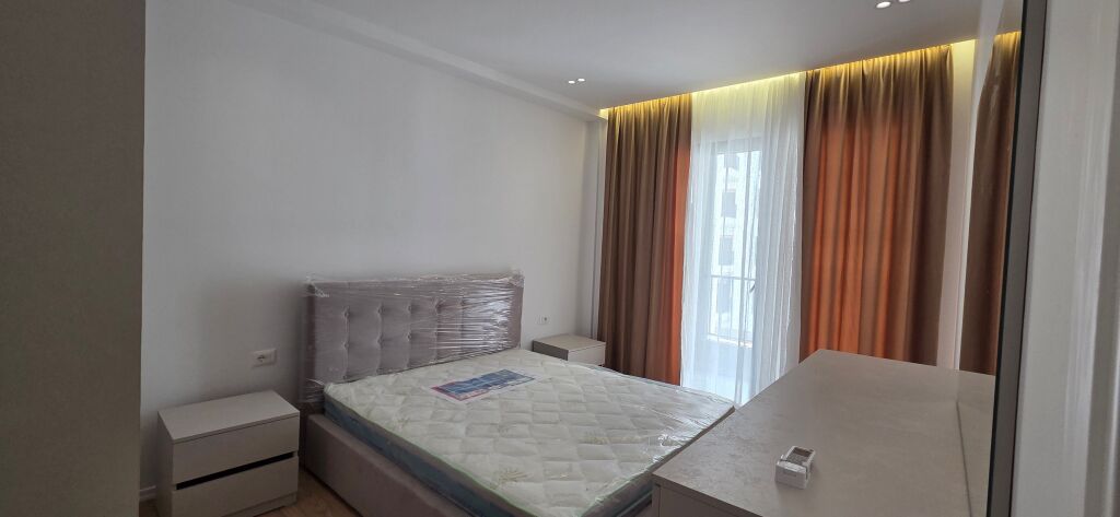 Qera, Apartament 1+1+Post Parkimi