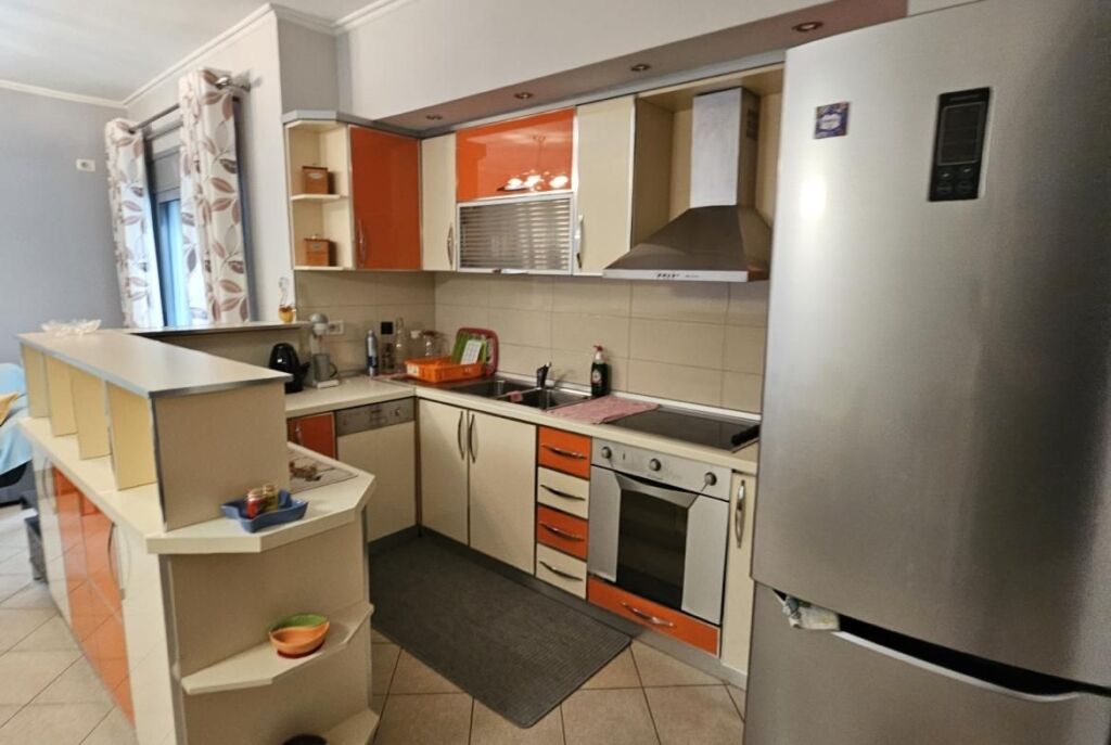 Ne Yzberisht Shitet Apartament 2+1 I Mobiluar!