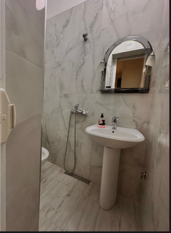 Appartamento 2+1 in Affitto – Di fronte a Tajvani