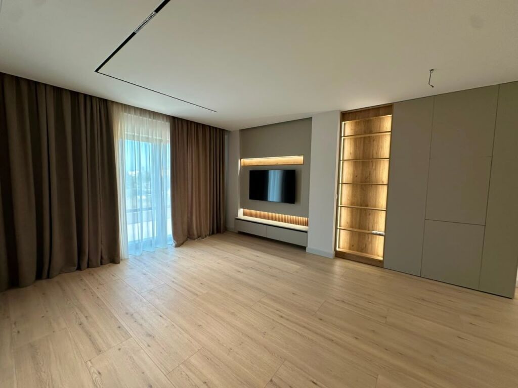 Shitet Apartament 2+1 , Liqeni Thate