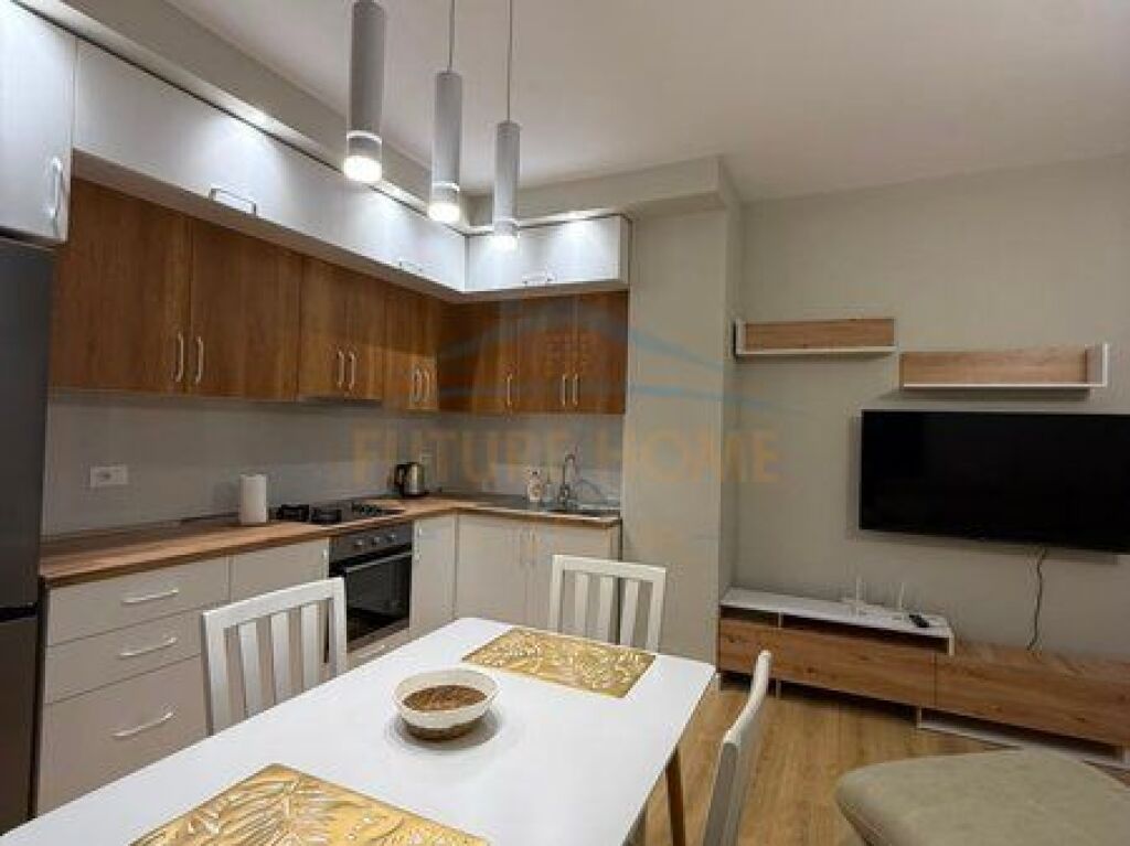 Qera, Apartament 1+1, Pallatet Romario, Unaza e Re