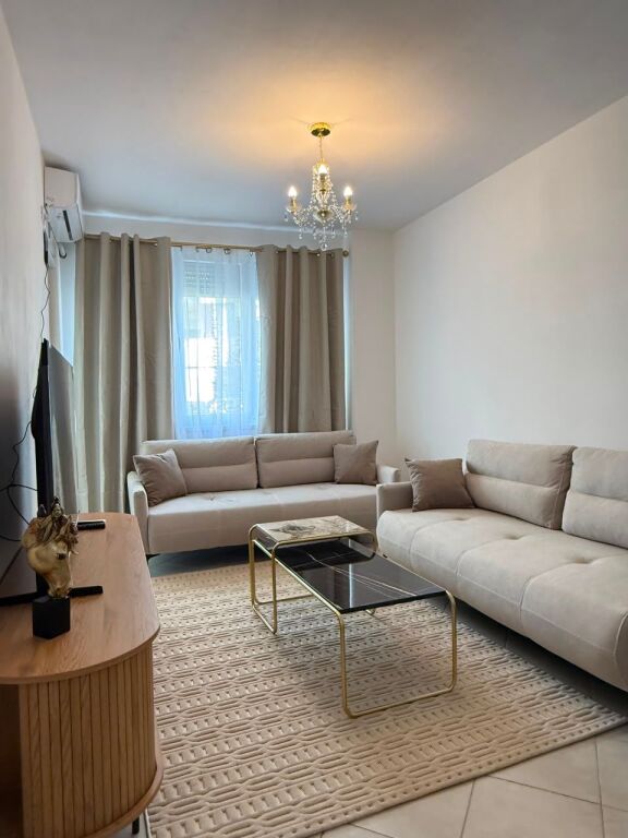 Appartamento 2+1 con Balcone in Affitto – Complesso Magnet, 21 Dhjetori