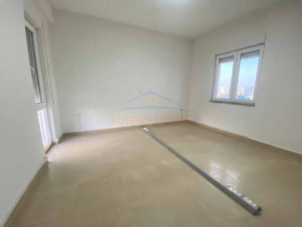 Qera,Apartament 2+1+2, Rruga e Kosovareve, Tirane