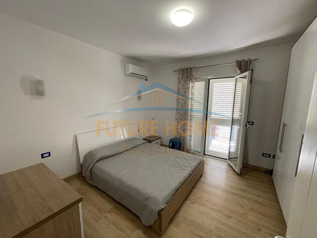 Qera, Shtëpi Private + Truall, Selitë, Tiranë