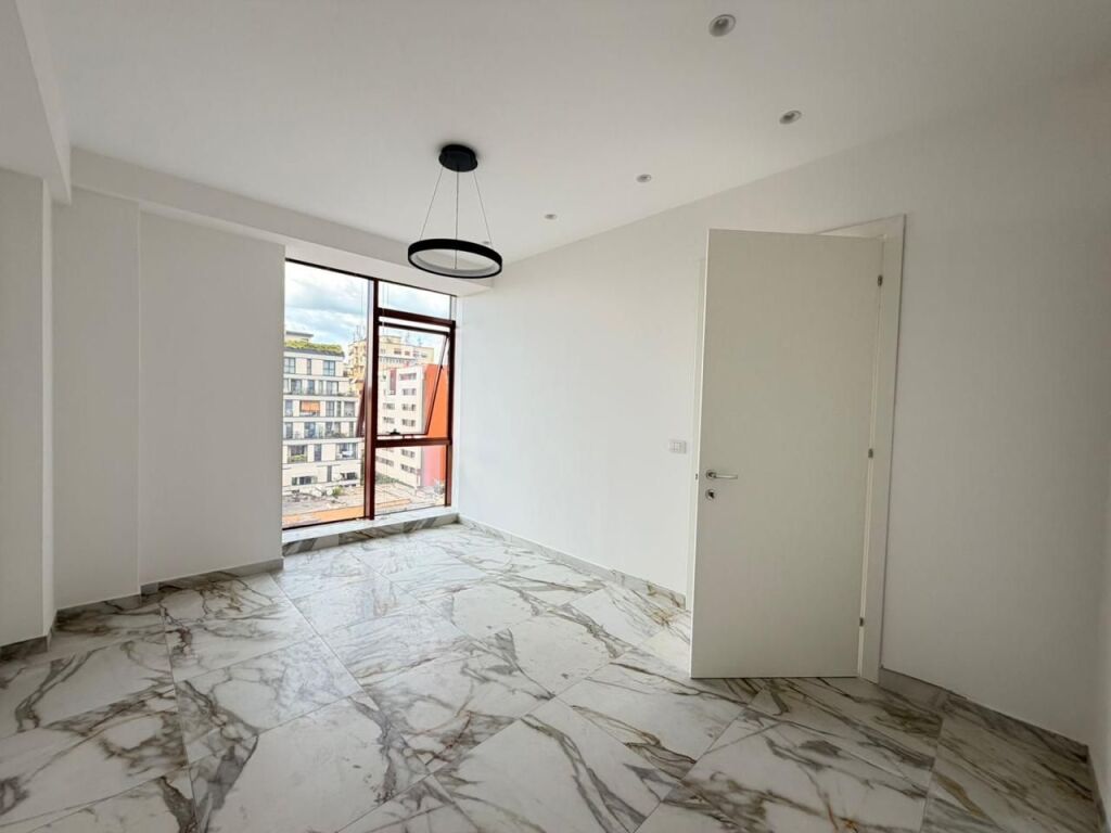 Qera, Apartament 1+1, Rruga e Kavajes