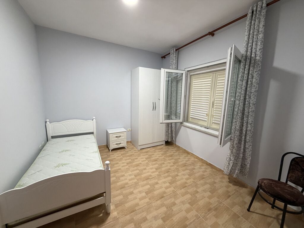 For rent 2+1 at Vila e Zogut !