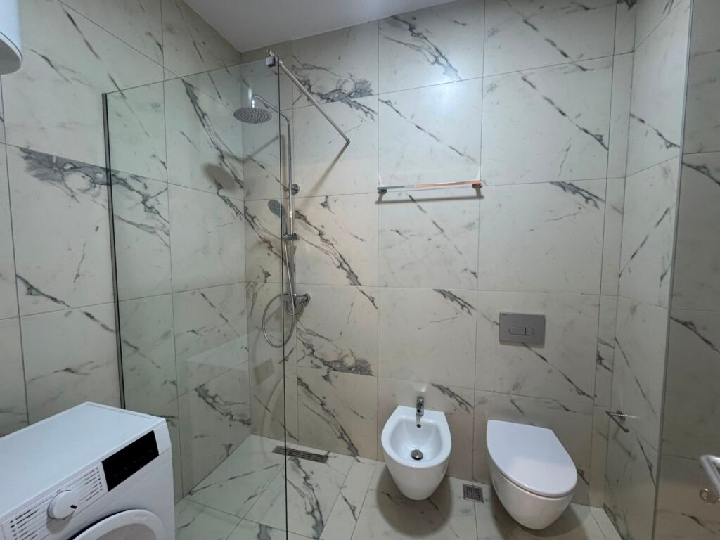 Qera Apartament 2+1+2, Rruga Dritan Hoxha, Tiranë